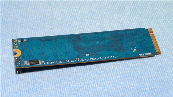 这才是我想要的PCIe 5.0 SSD！慧荣SM2508主控首测：读写满血 还不烫手