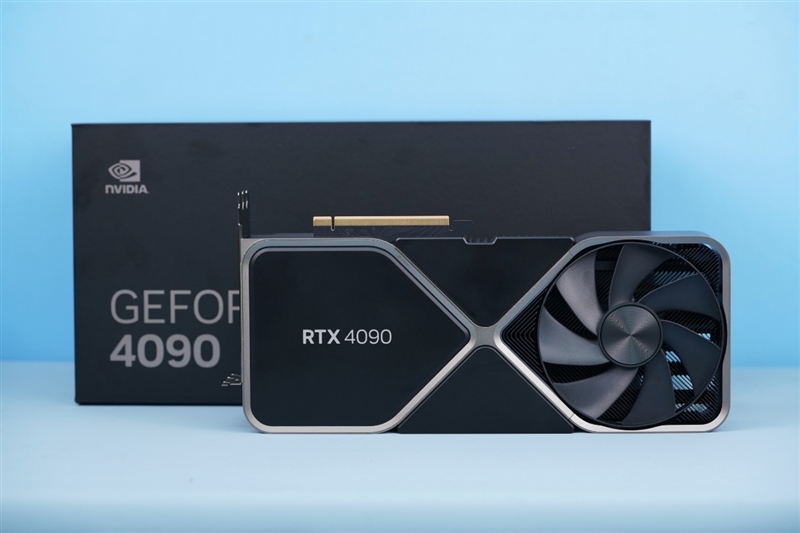 第一款让RTX 4090成为瓶颈的处理器！锐龙7 9800X3D首发评测：网游性能断崖式领先